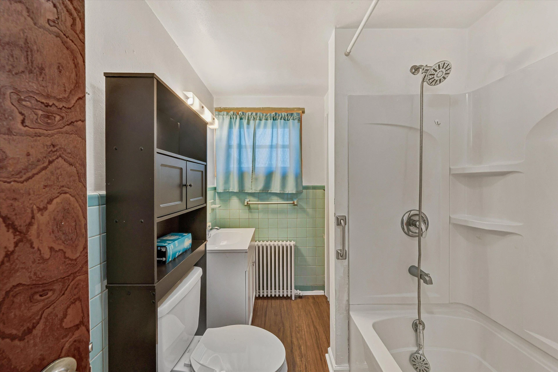2356 W Riverside DR - Photo 11