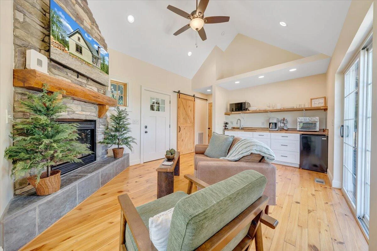 175 Hayden Mountain RD - Photo 32