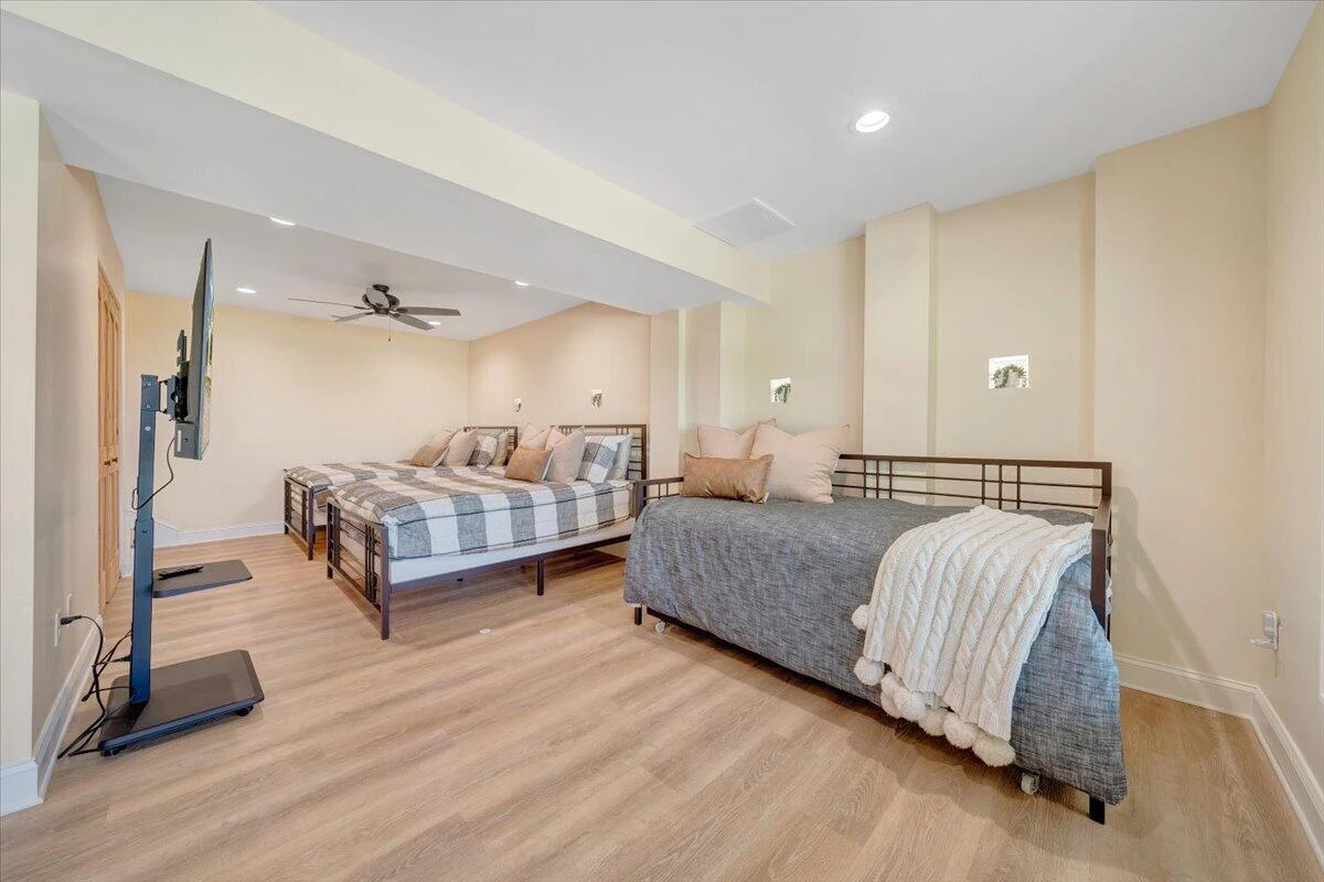 175 Hayden Mountain RD - Photo 46