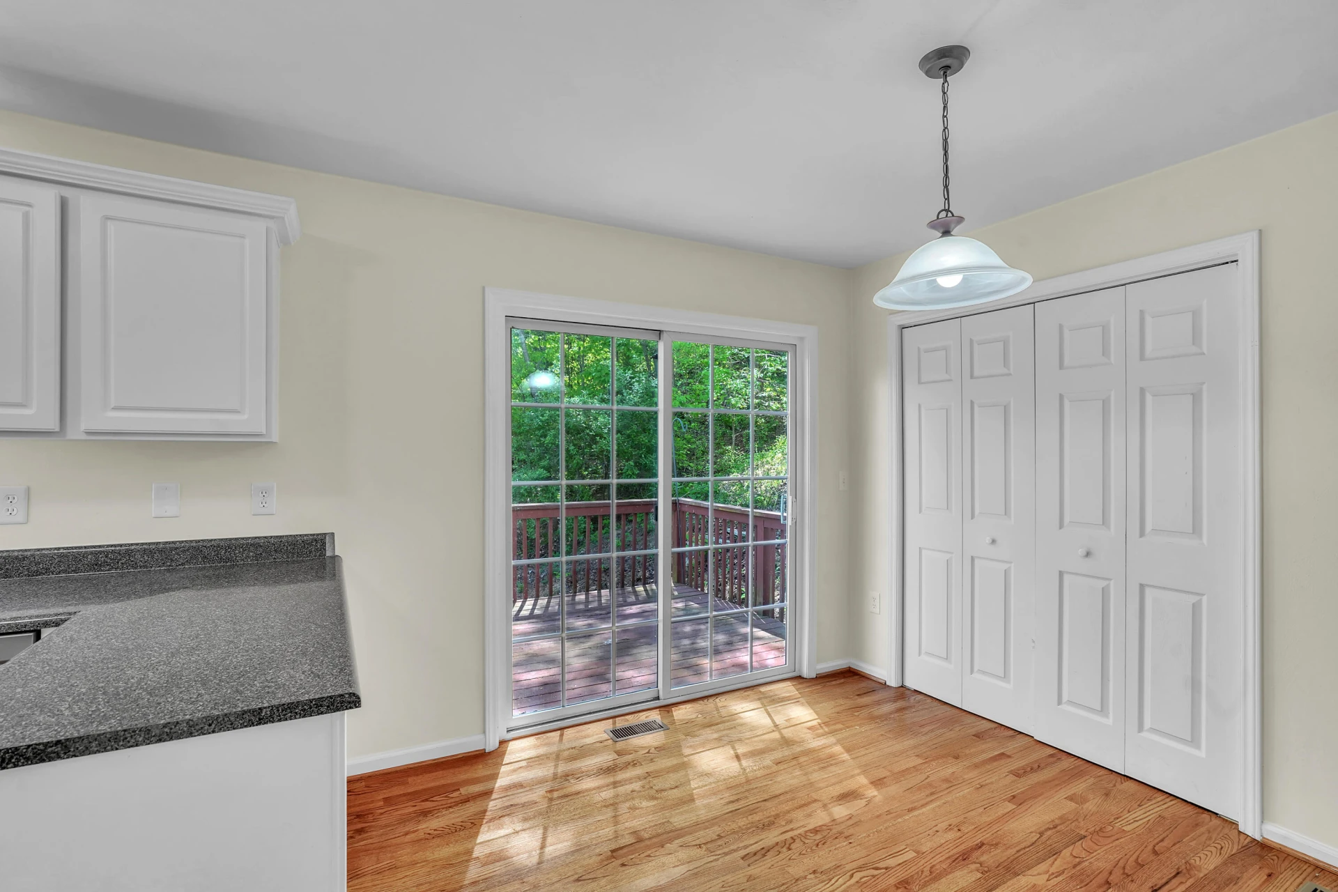 7607 Peebles LN SW - Photo 13