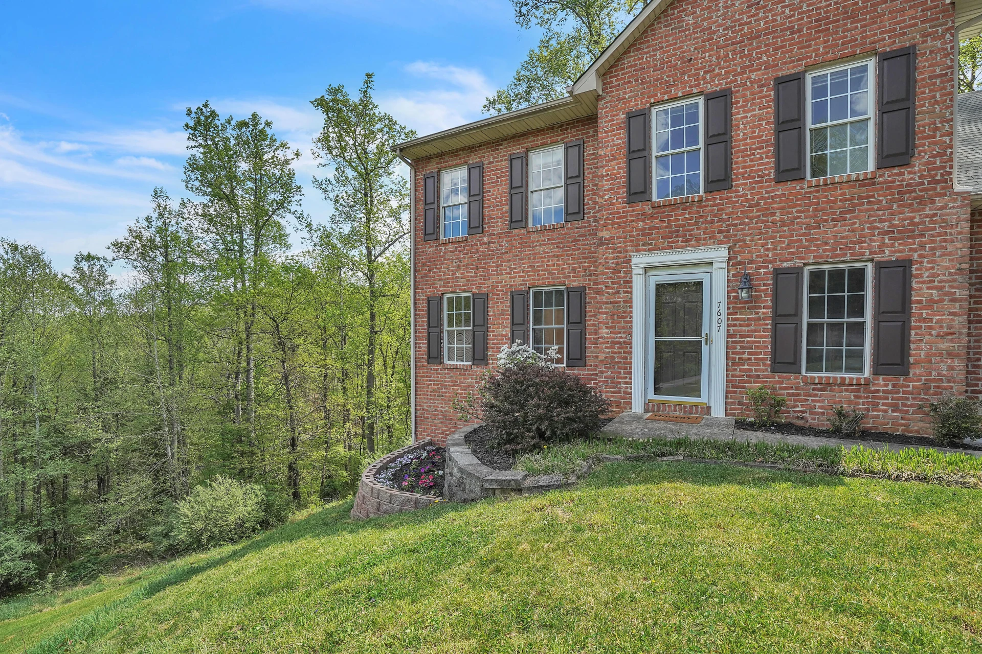 7607 Peebles LN SW - Photo 4