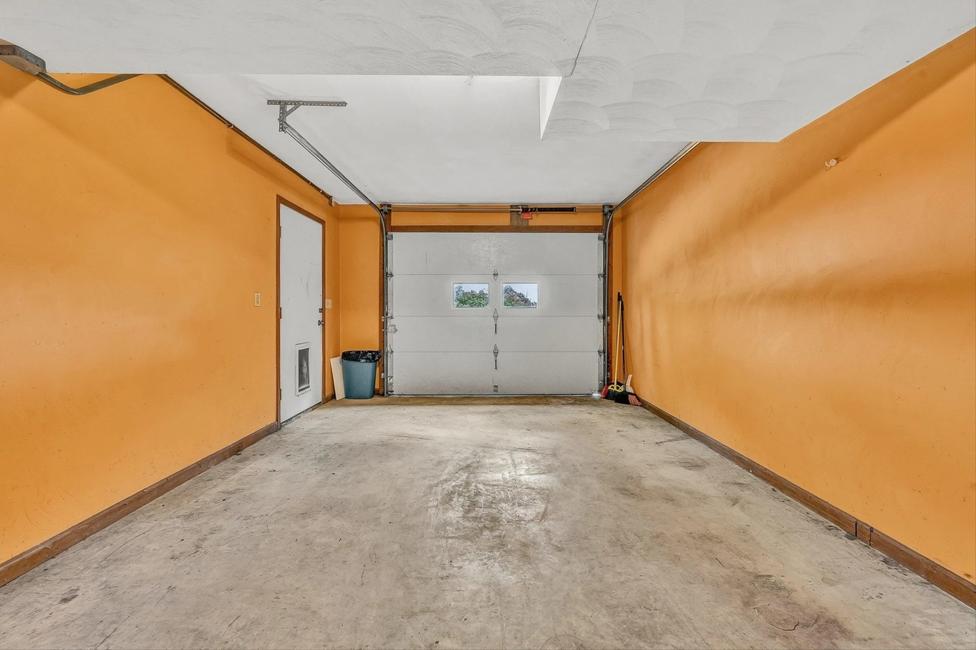 300 Brittany LN - Photo 32