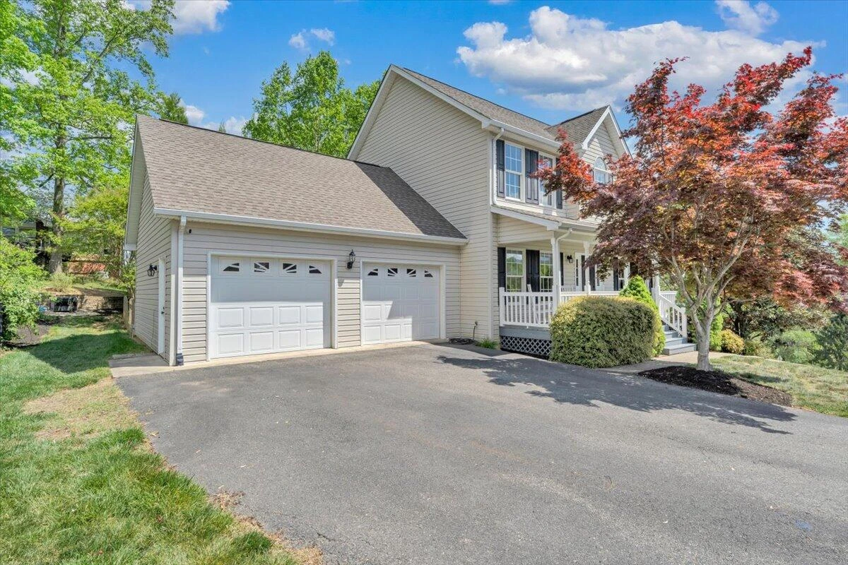 1365 Lakeridge CIR - Photo 47