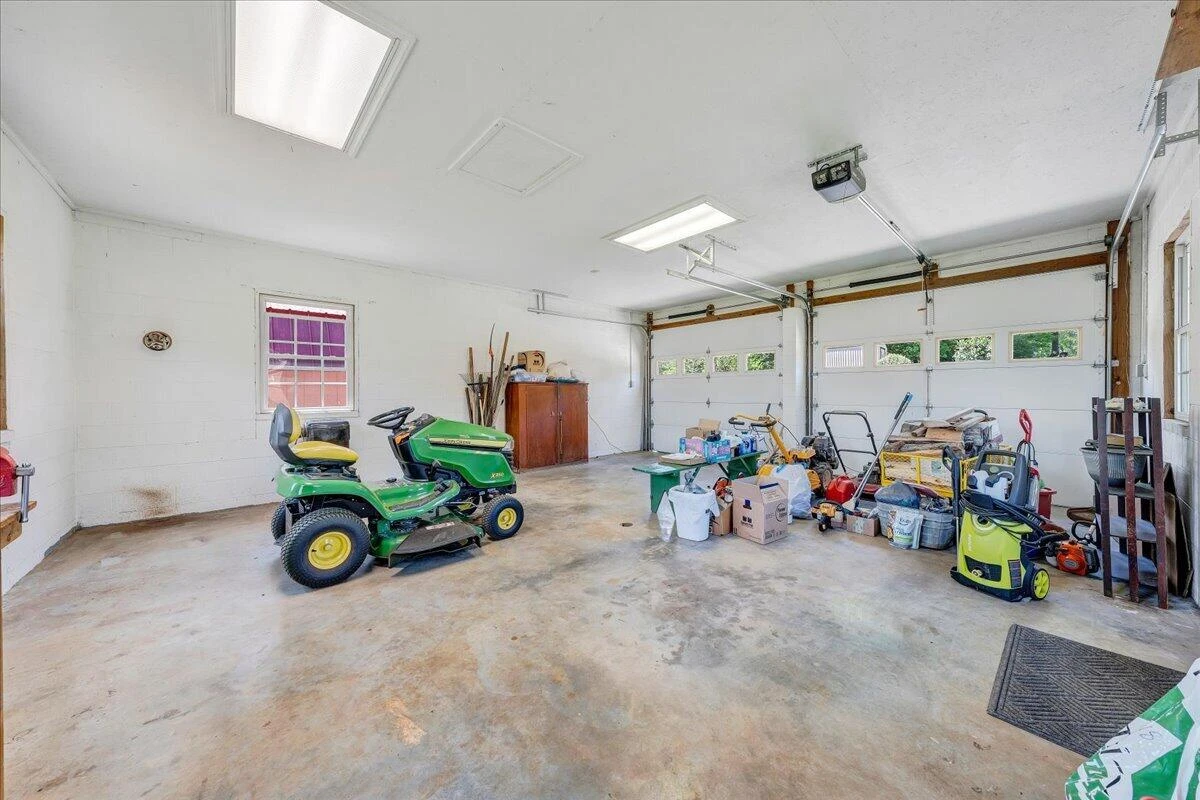 935 Bonbrook Mill RD - Photo 24