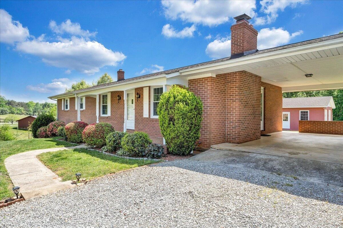 935 Bonbrook Mill RD - Photo 37