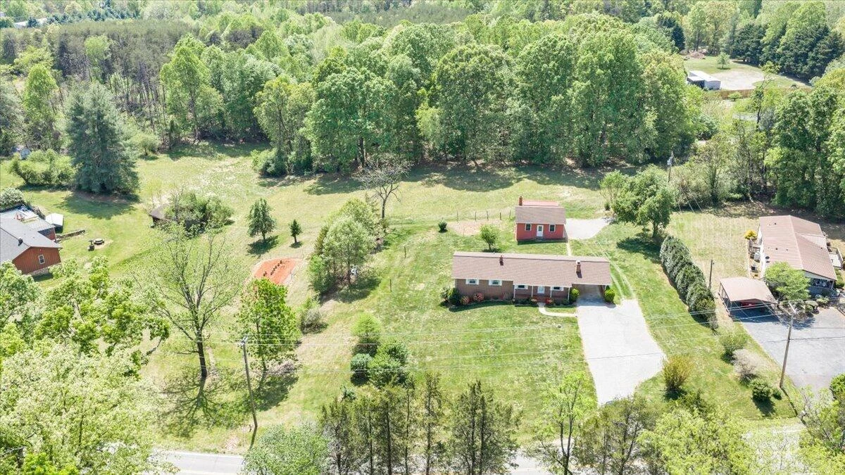 935 Bonbrook Mill RD - Photo 39