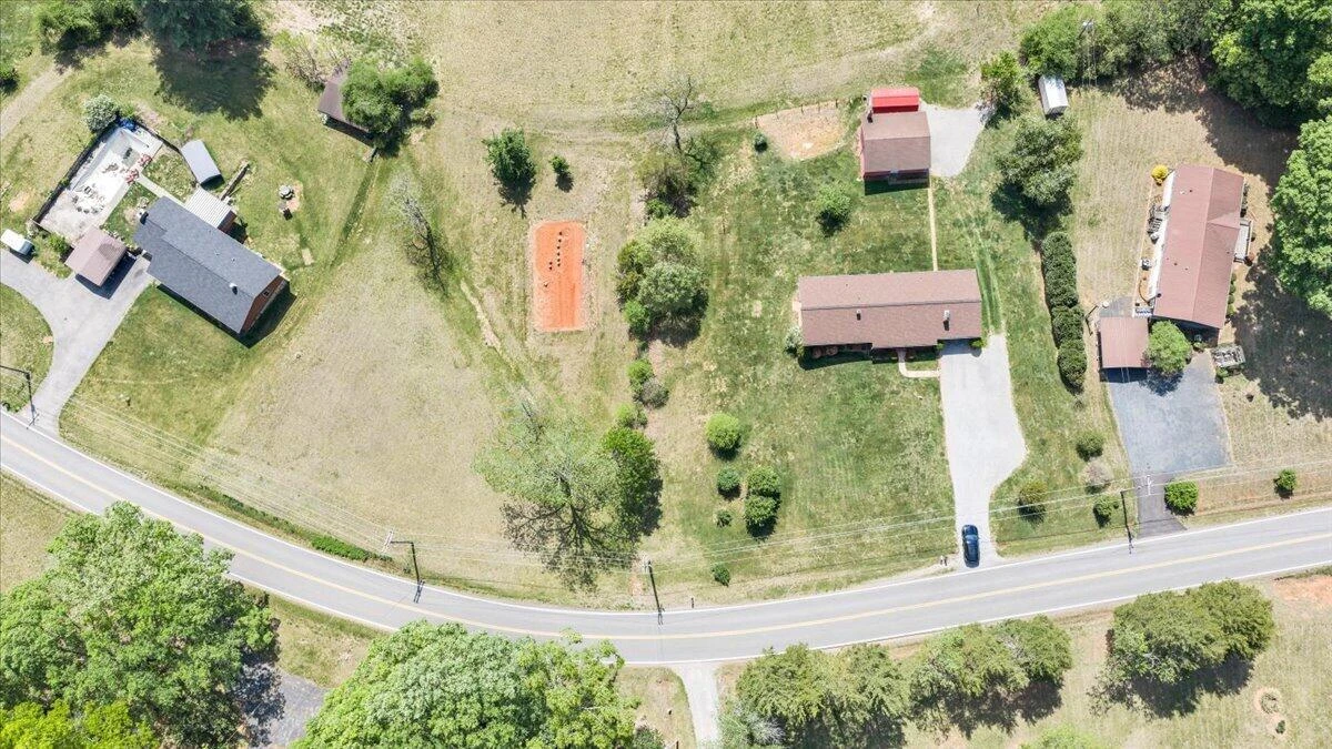 935 Bonbrook Mill RD - Photo 50