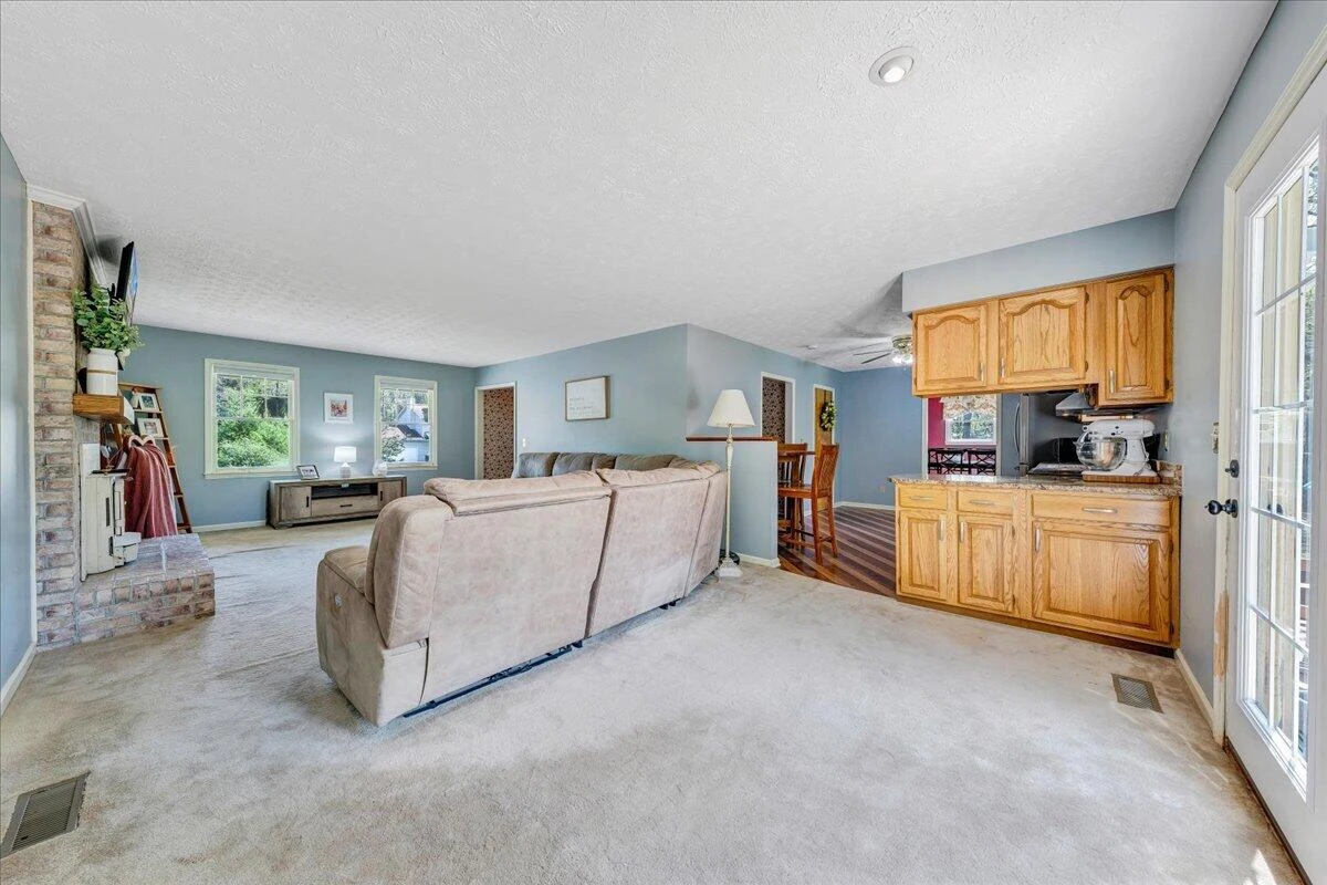 310 Sammys RD - Photo 19