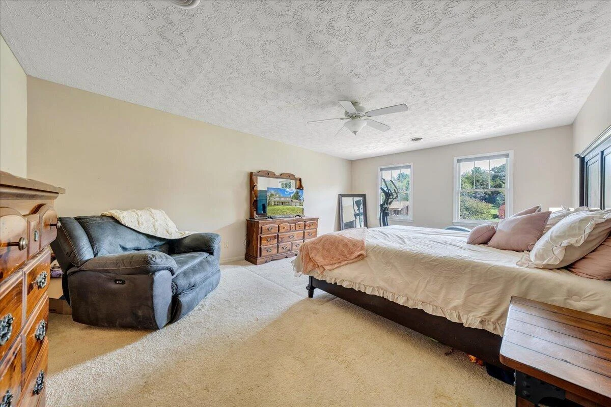 310 Sammys RD - Photo 23