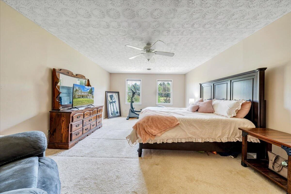 310 Sammys RD - Photo 24