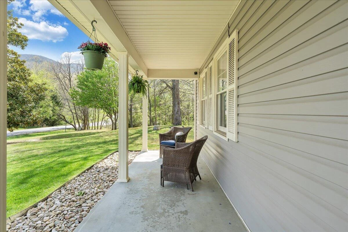 310 Sammys RD - Photo 6