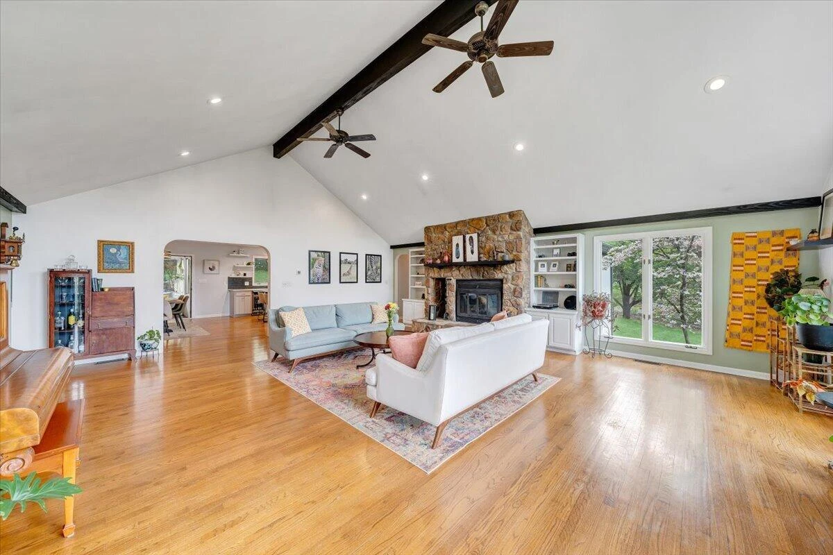 6925 Shaver RD - Photo 18