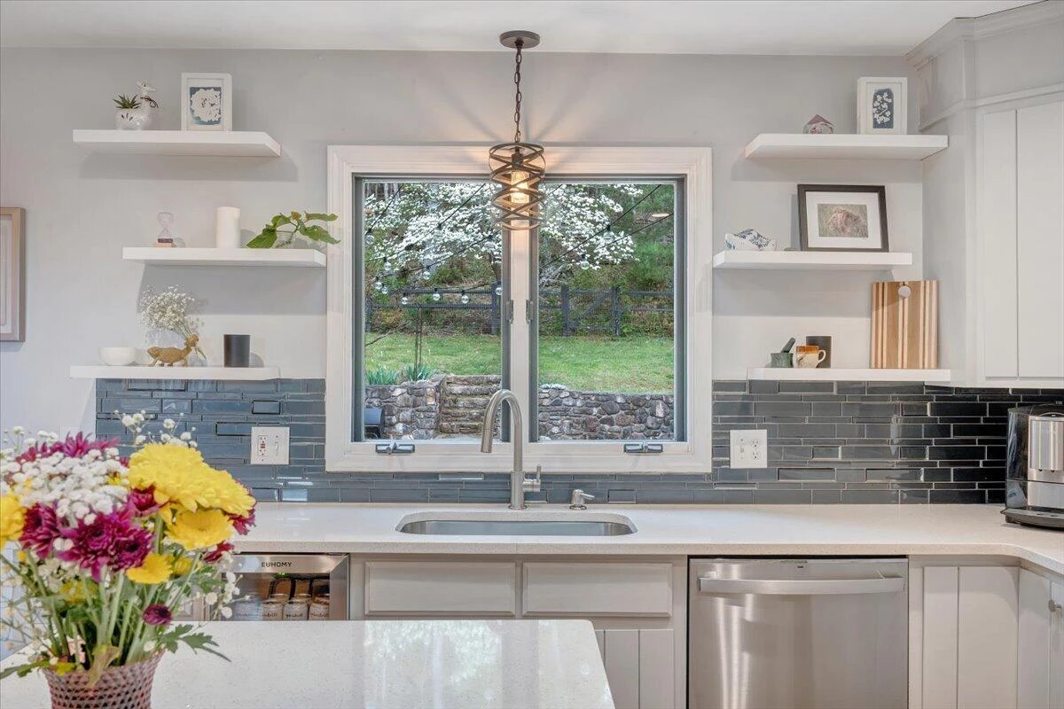 6925 Shaver RD - Photo 29