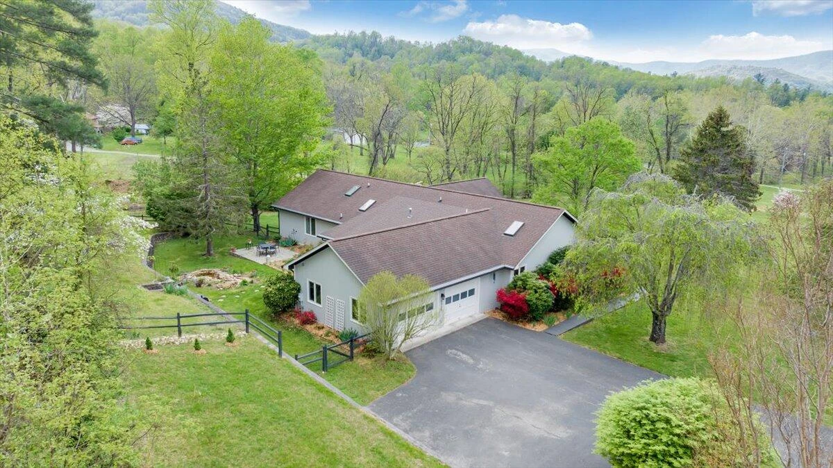6925 Shaver RD - Photo 3