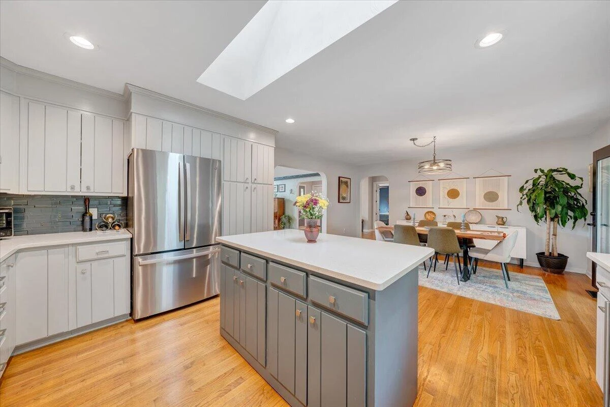 6925 Shaver RD - Photo 32