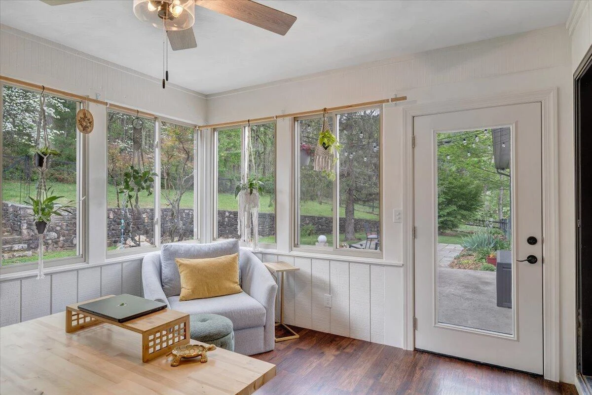 6925 Shaver RD - Photo 36