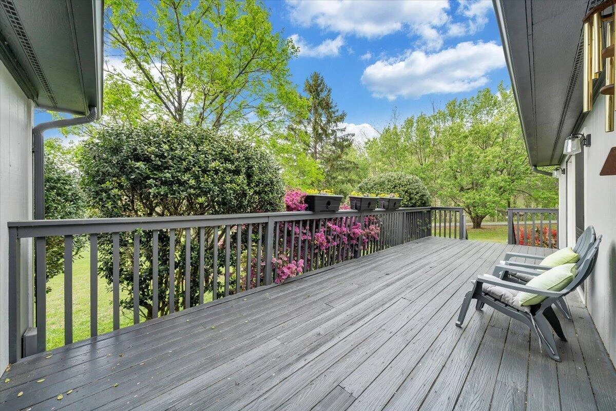 6925 Shaver RD - Photo 6