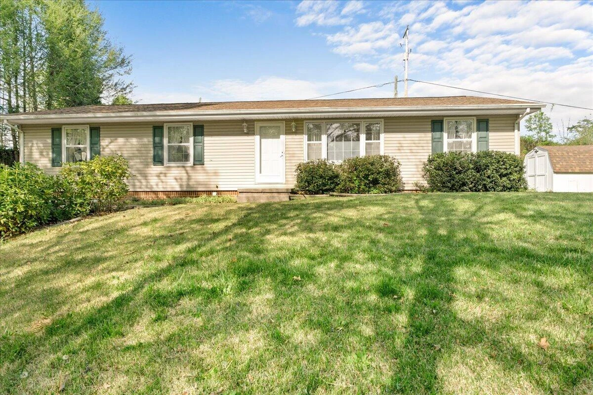 59 Silverbirch DR