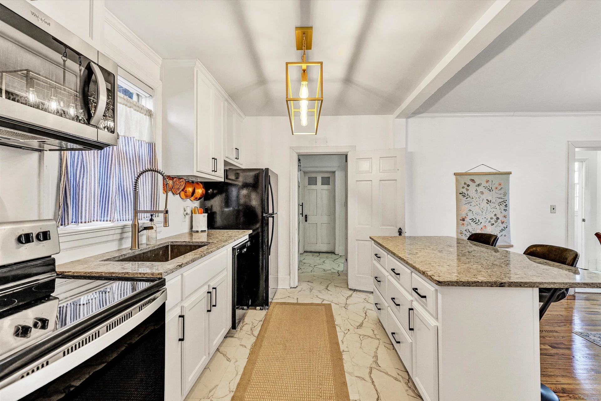 925 Mulberry RD - Photo 4