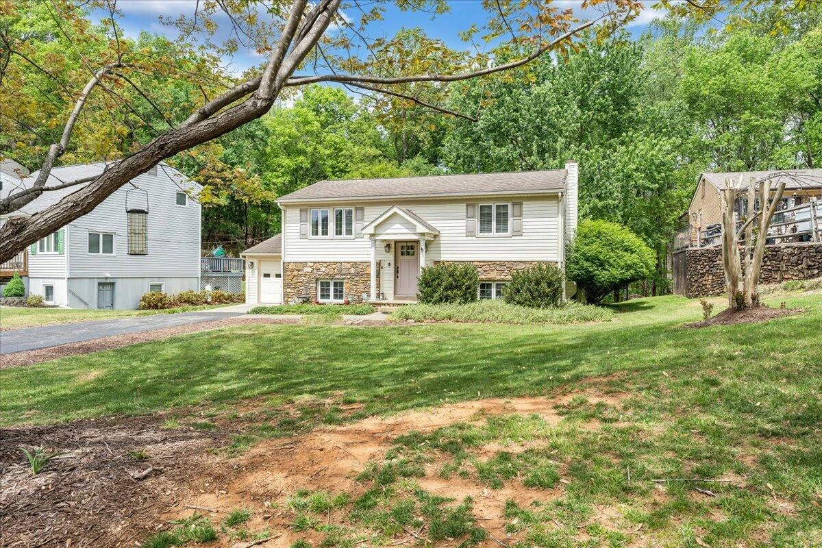 1602 Glenwood CIR SE - Photo 37