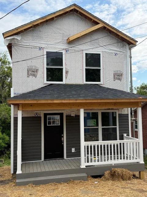 868 E Cleveland AVE