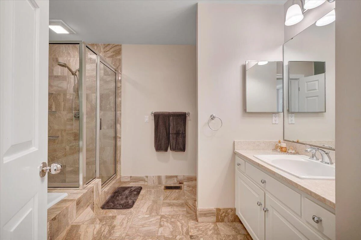 30 Island Green DR #UNIT 4 - Photo 42