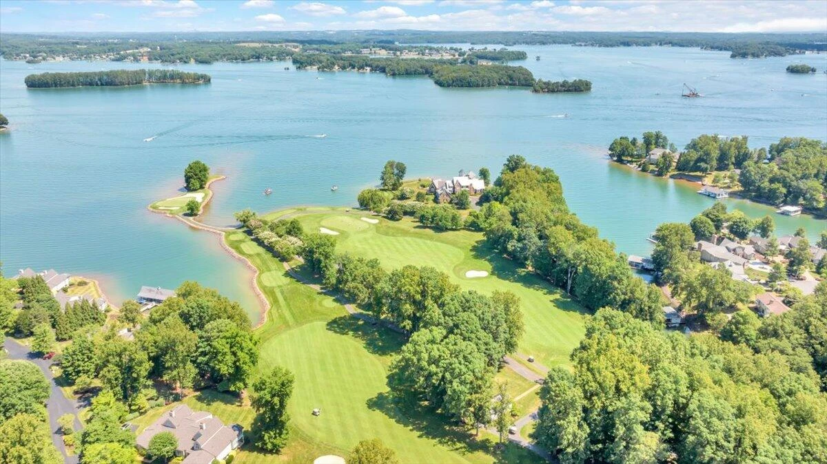 30 Island Green DR #UNIT 4 - Photo 81