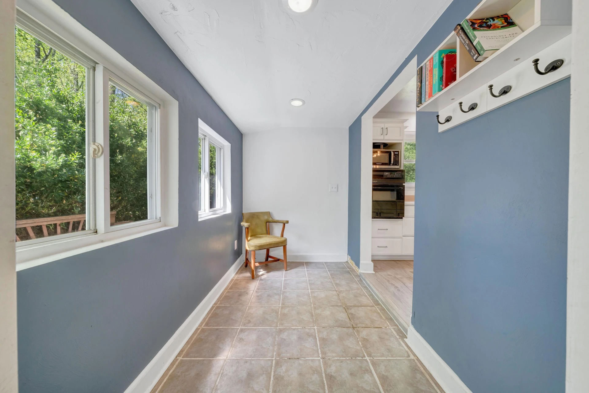 6256 Shady Acres DR - Photo 16