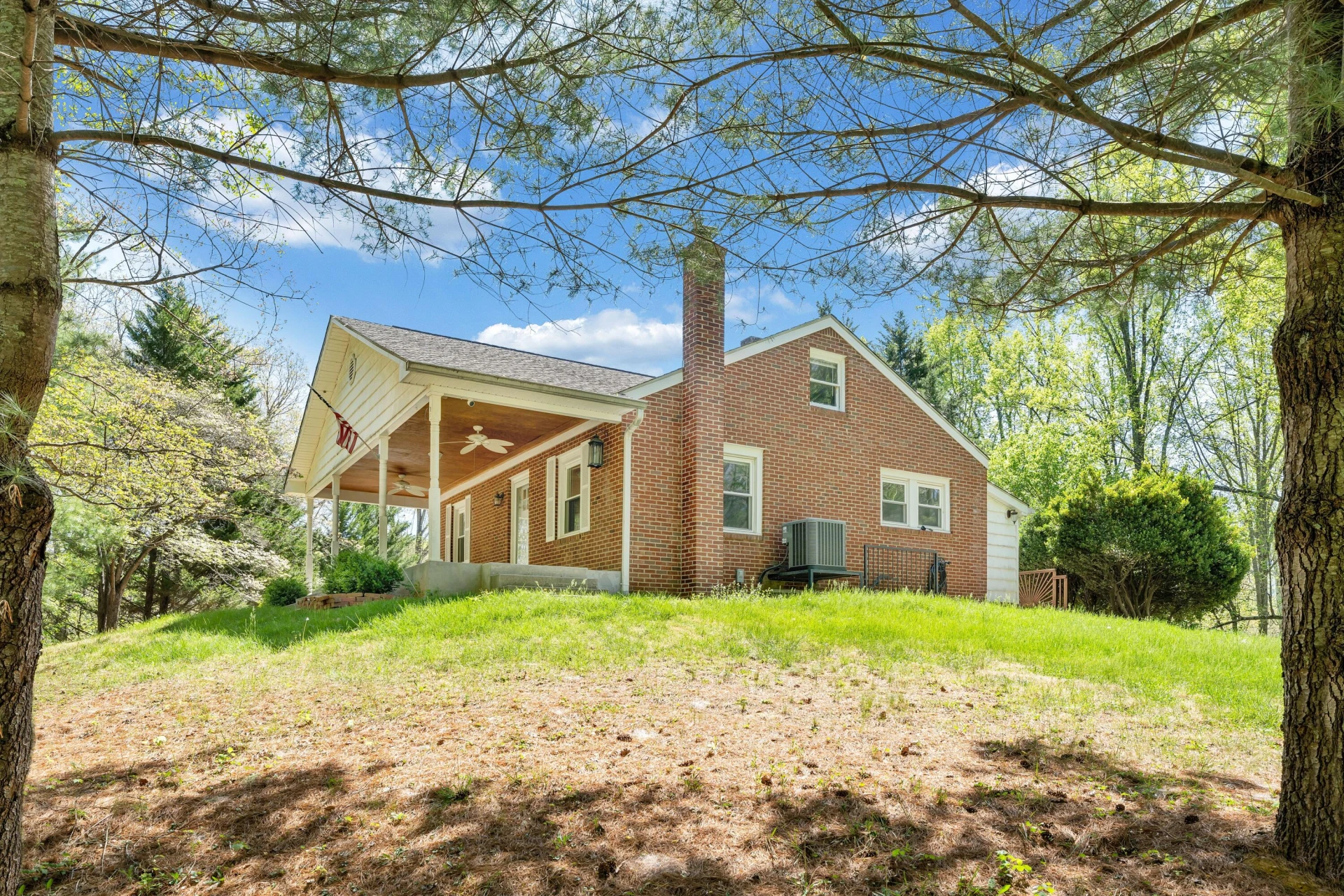 6256 Shady Acres DR - Photo 42