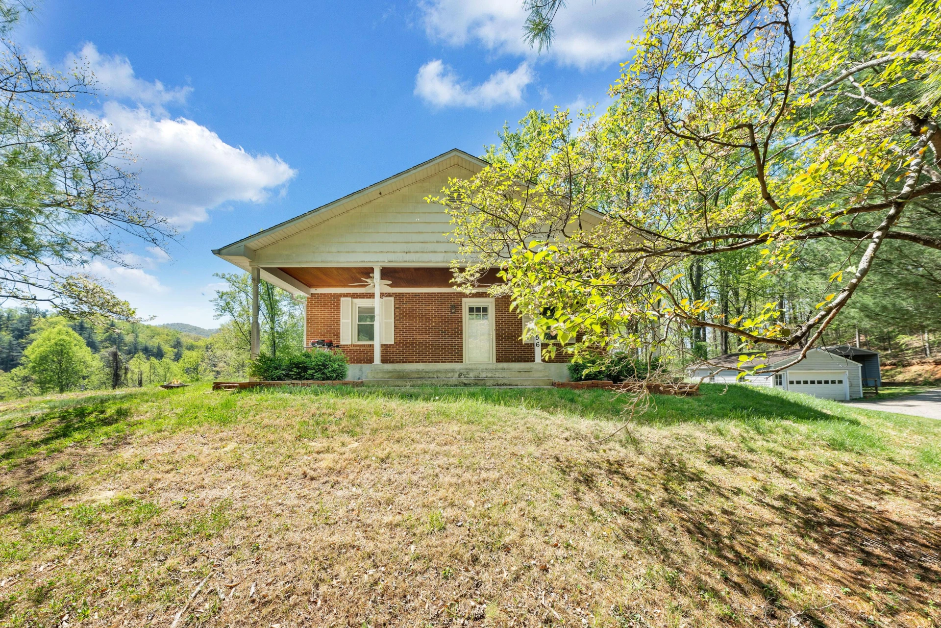 6256 Shady Acres DR - Photo 44