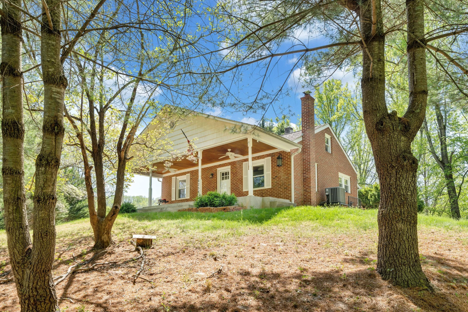 6256 Shady Acres DR - Photo 48