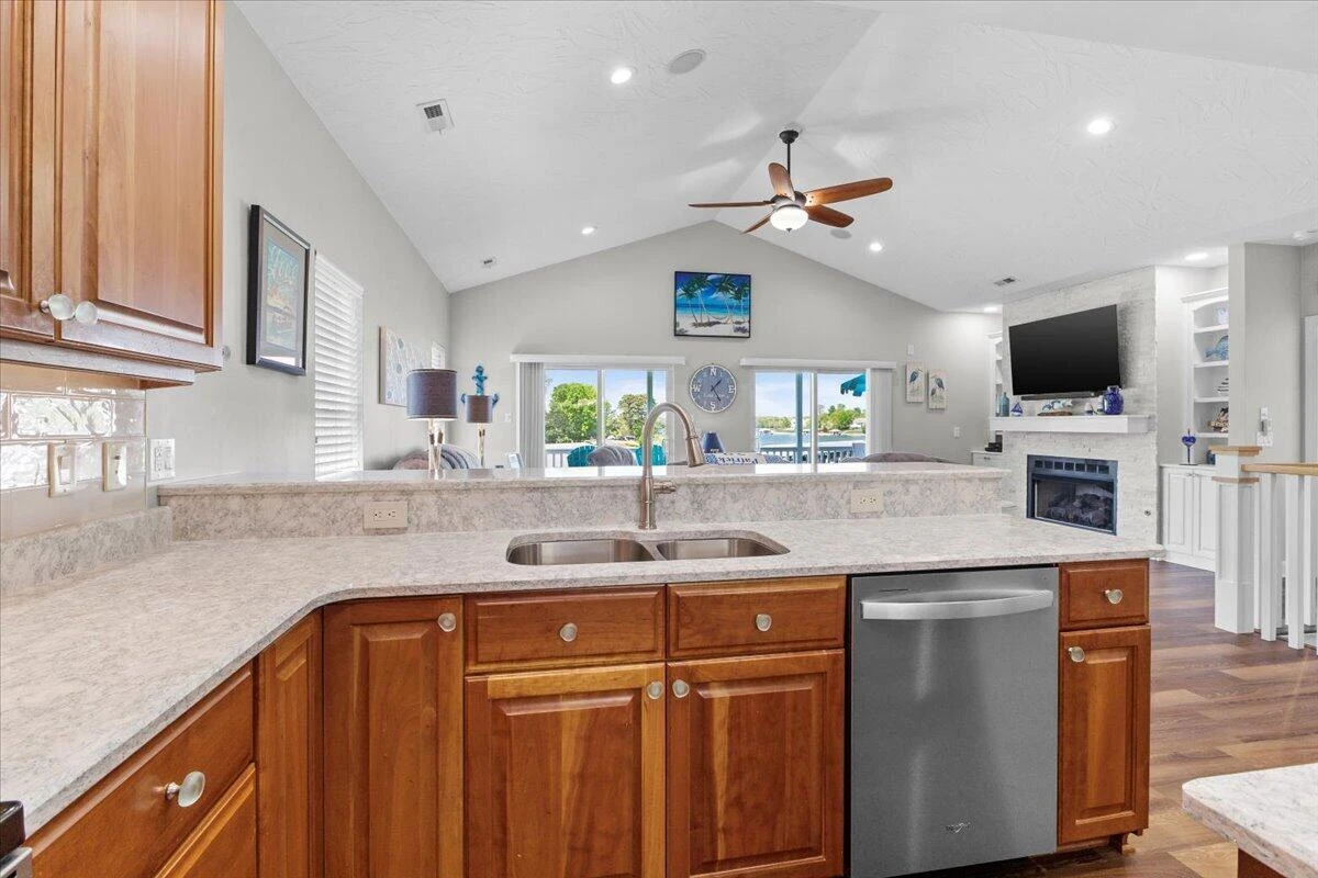 225 Lands End CIR - Photo 11