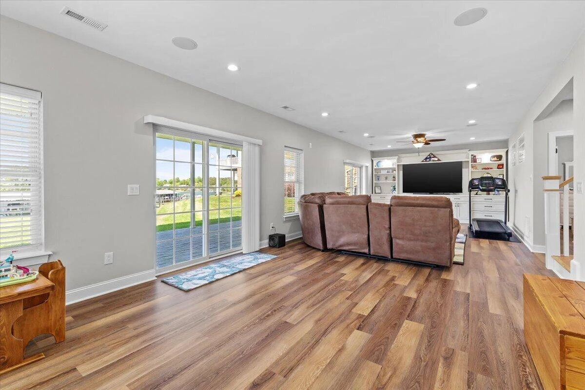225 Lands End CIR - Photo 42