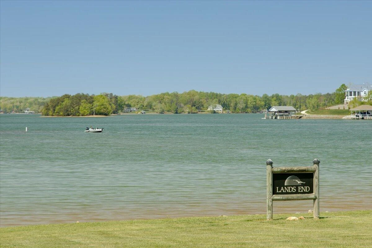 225 Lands End CIR - Photo 69
