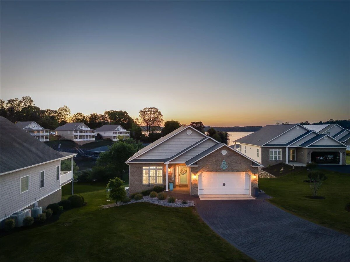 225 Lands End CIR - Photo 76