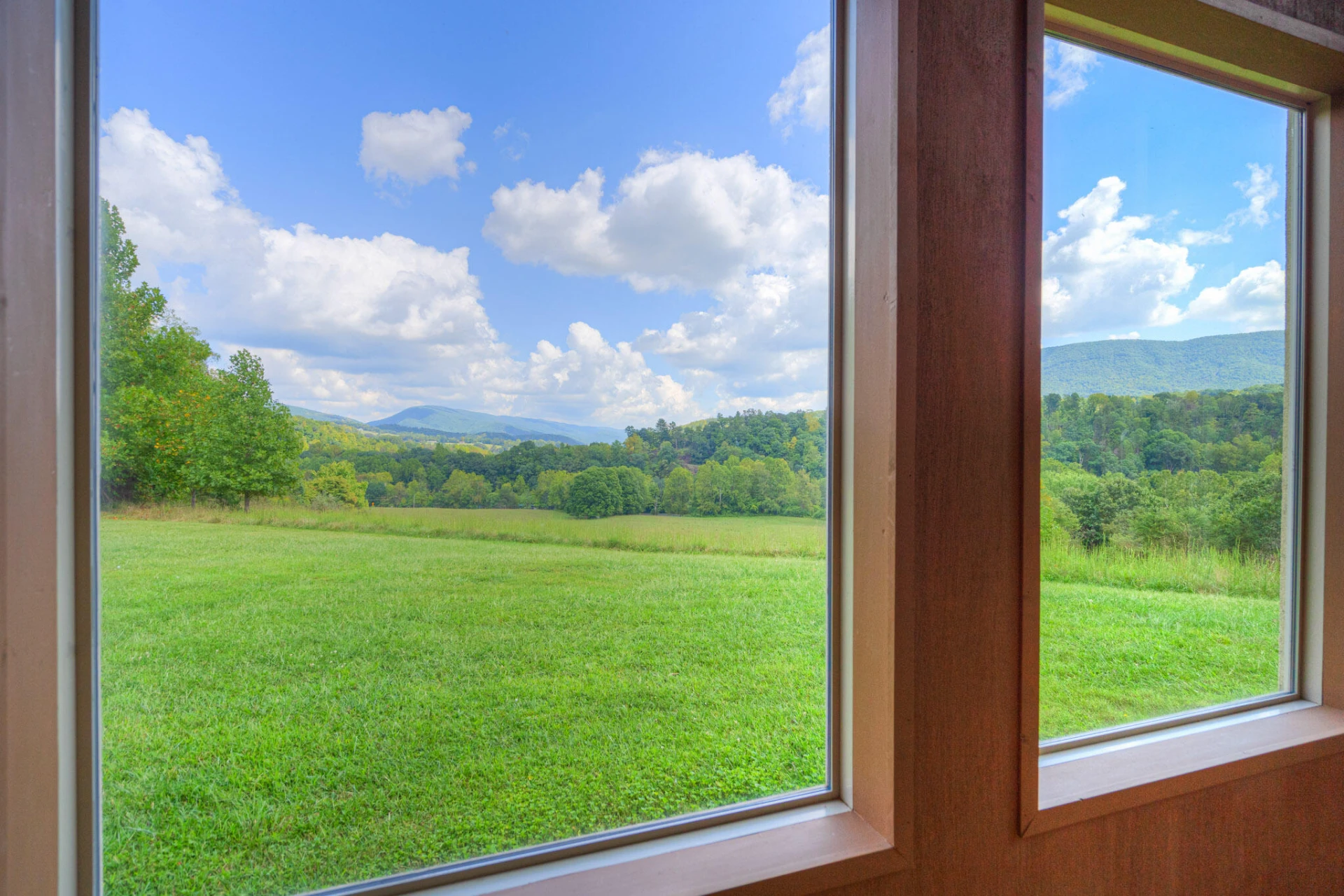 1782 Wolf Creek RD - Photo 15