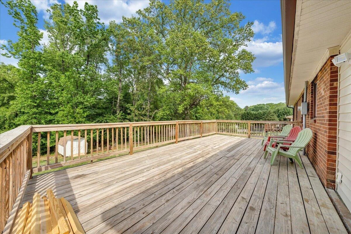 795 Longview DR - Photo 21