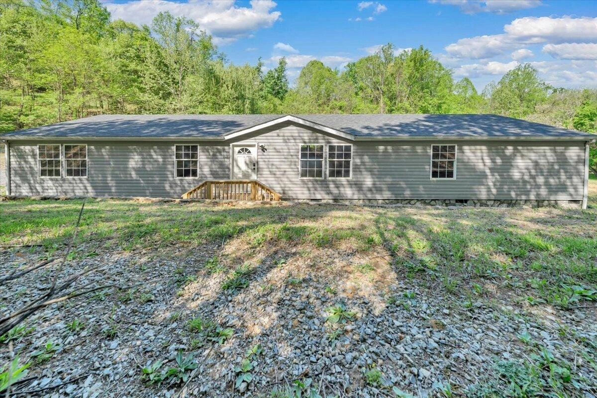 2781 Johnson School RD - Photo 3