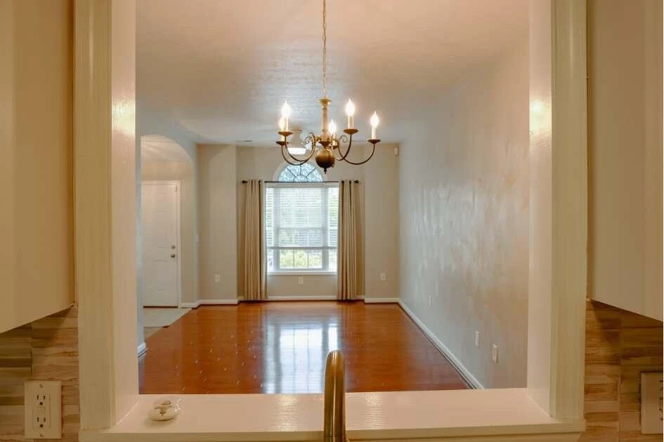 8205 Emerald Court DR - Photo 13