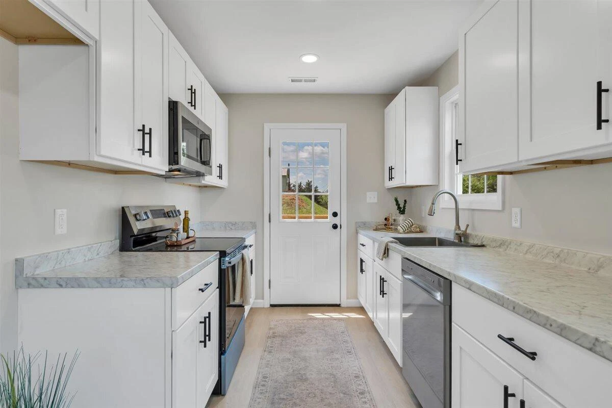 515 Cedar AVE - Photo 11