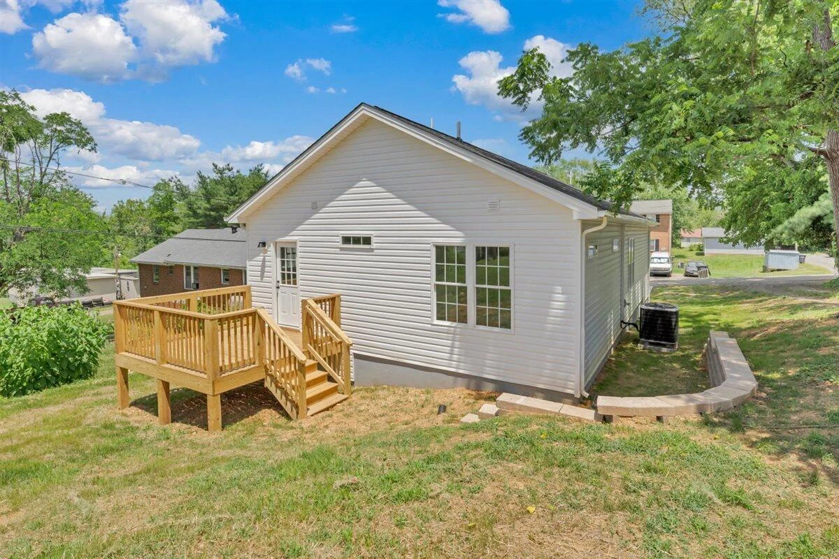 515 Cedar AVE - Photo 26