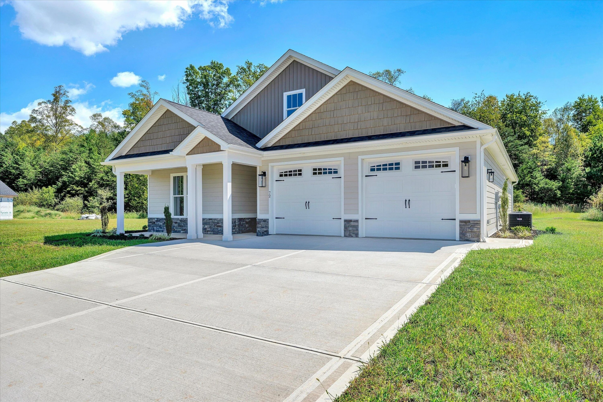 72 Carriage Homes DR - Photo 2