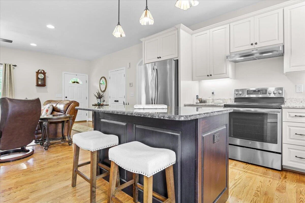 4133 Grove Hill RD - Photo 10