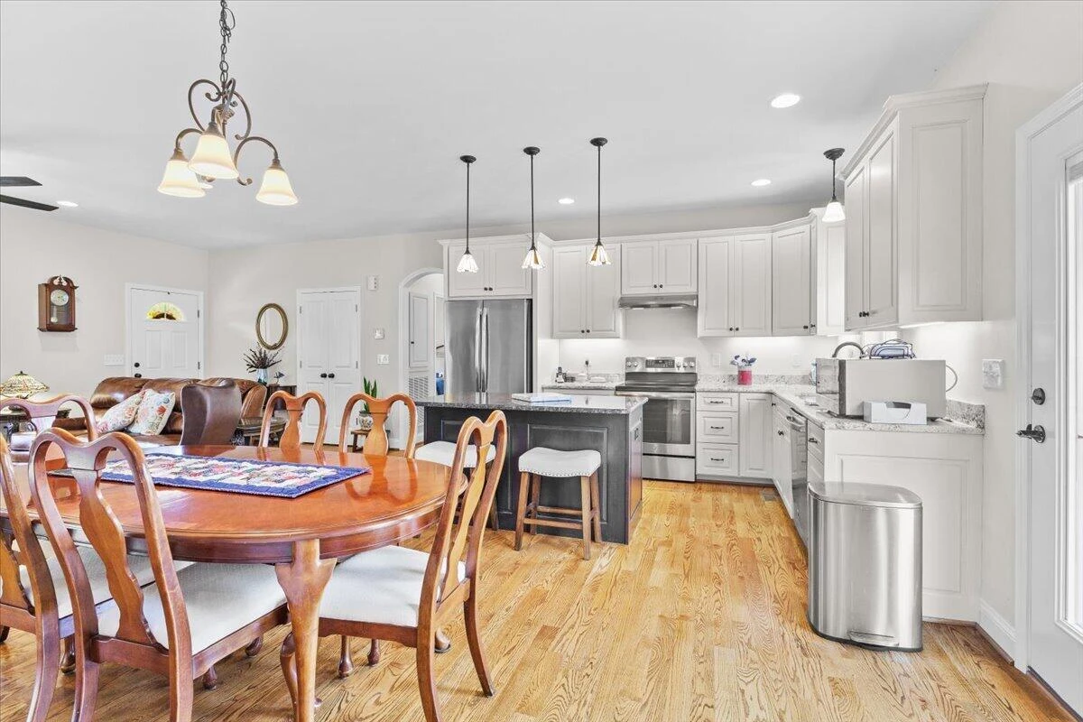 4133 Grove Hill RD - Photo 12