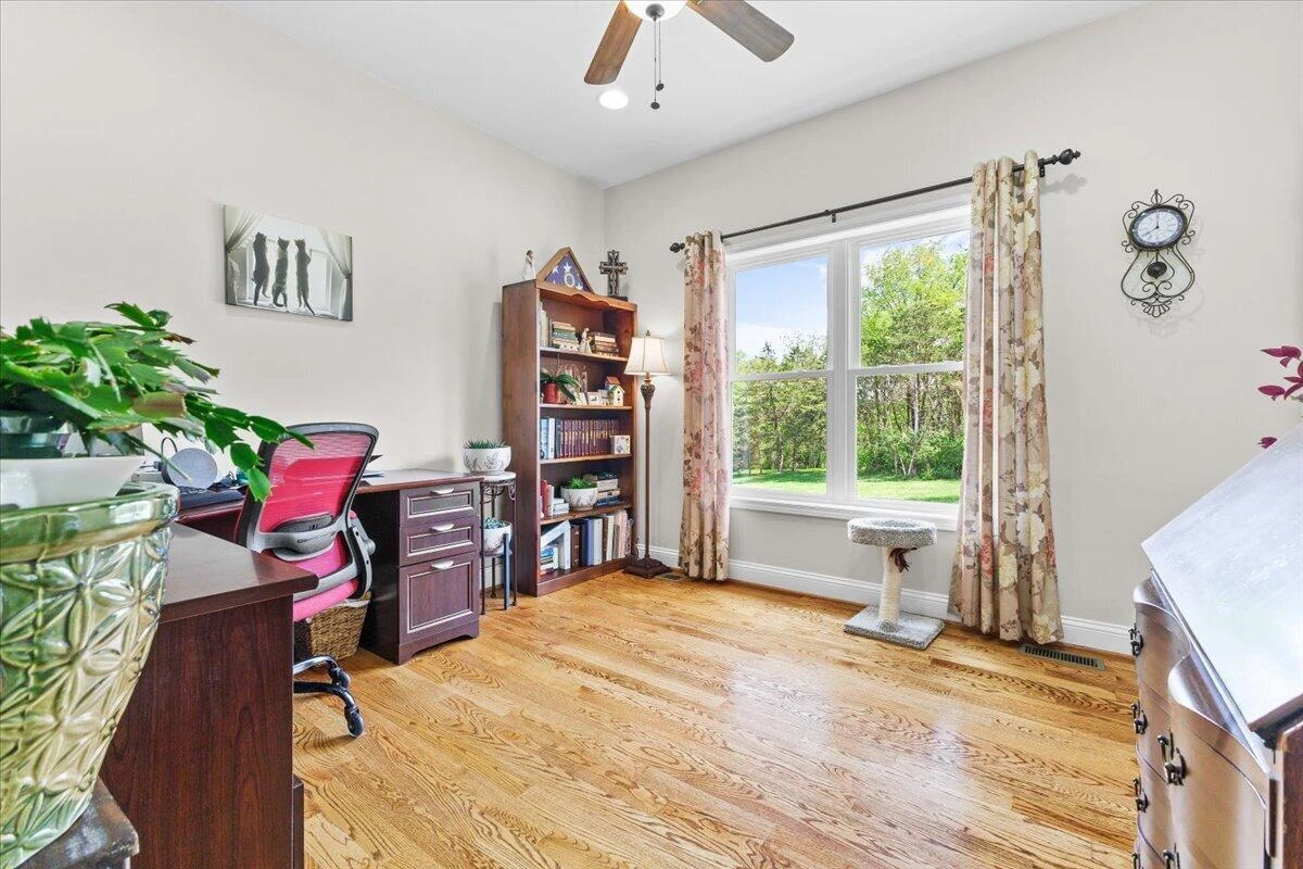 4133 Grove Hill RD - Photo 24