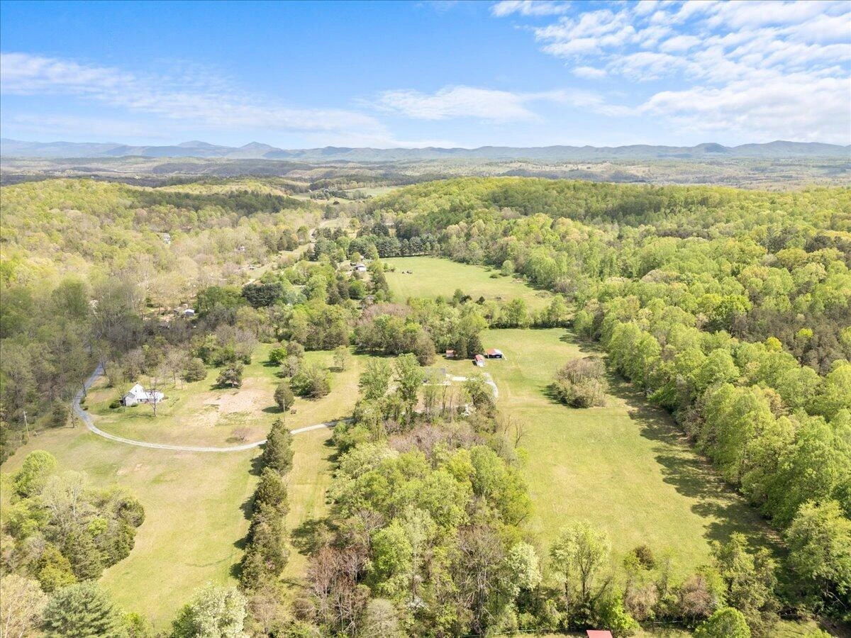 4133 Grove Hill RD - Photo 52