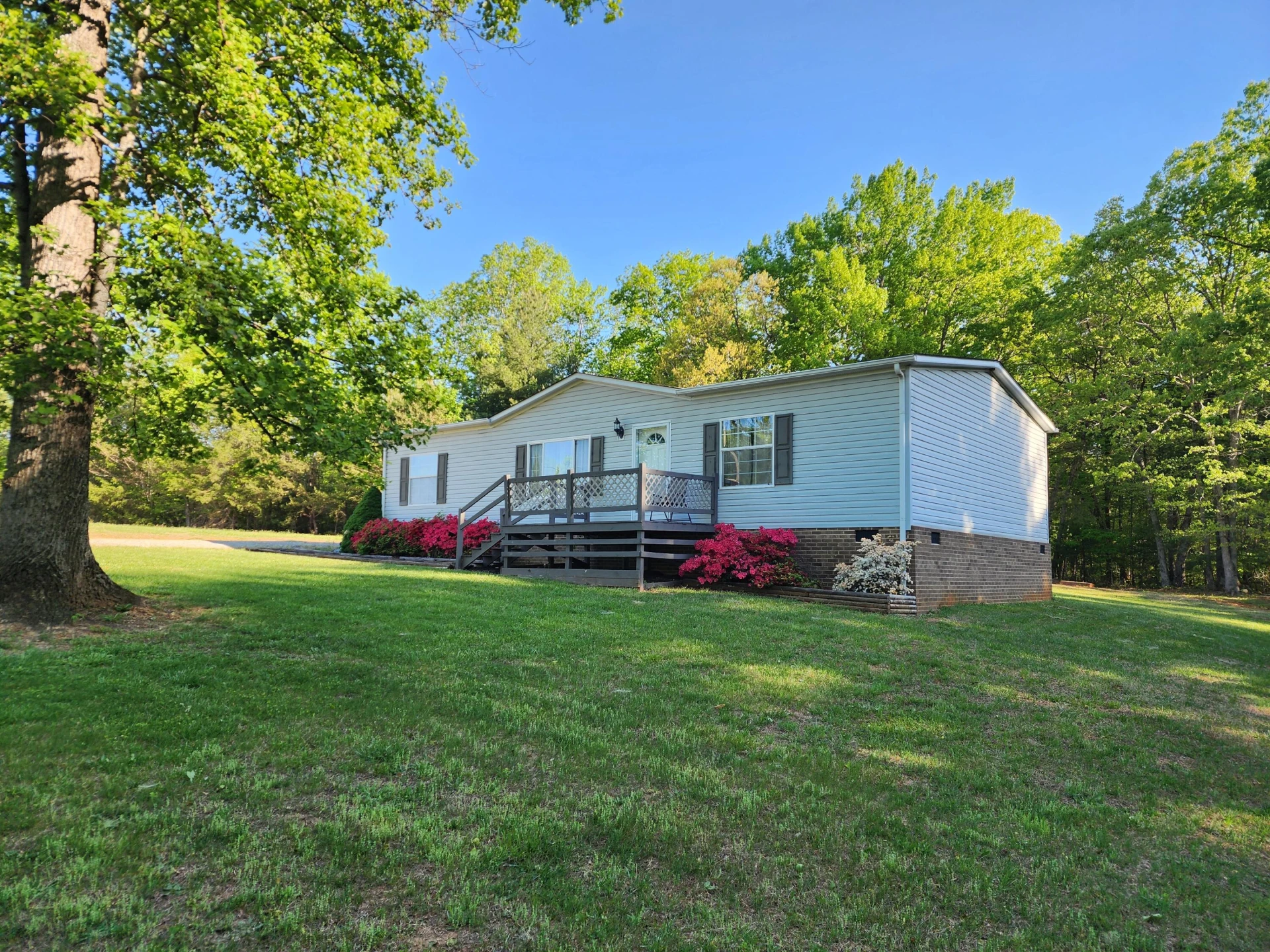 1161 Ruritan RD - Photo 2