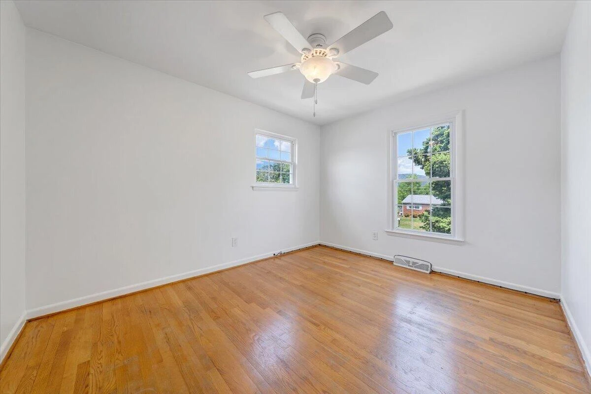 812 Kimball AVE - Photo 35