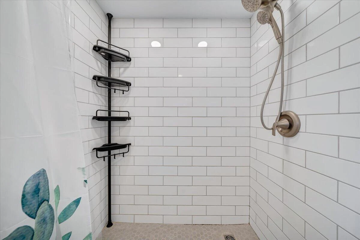 812 Kimball AVE - Photo 45