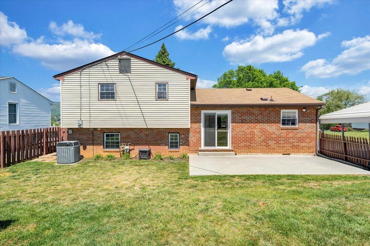 812 Kimball AVE - Photo 55